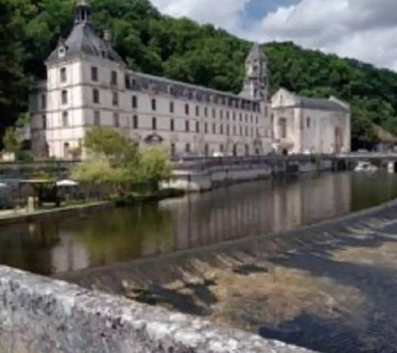 Photo of Others in Montmoreau-Saint-Cybard