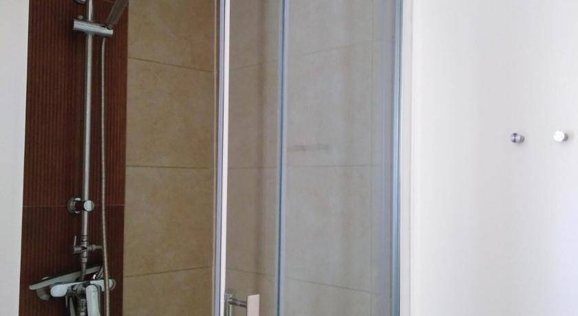Photo of Bathroom in Exideuil