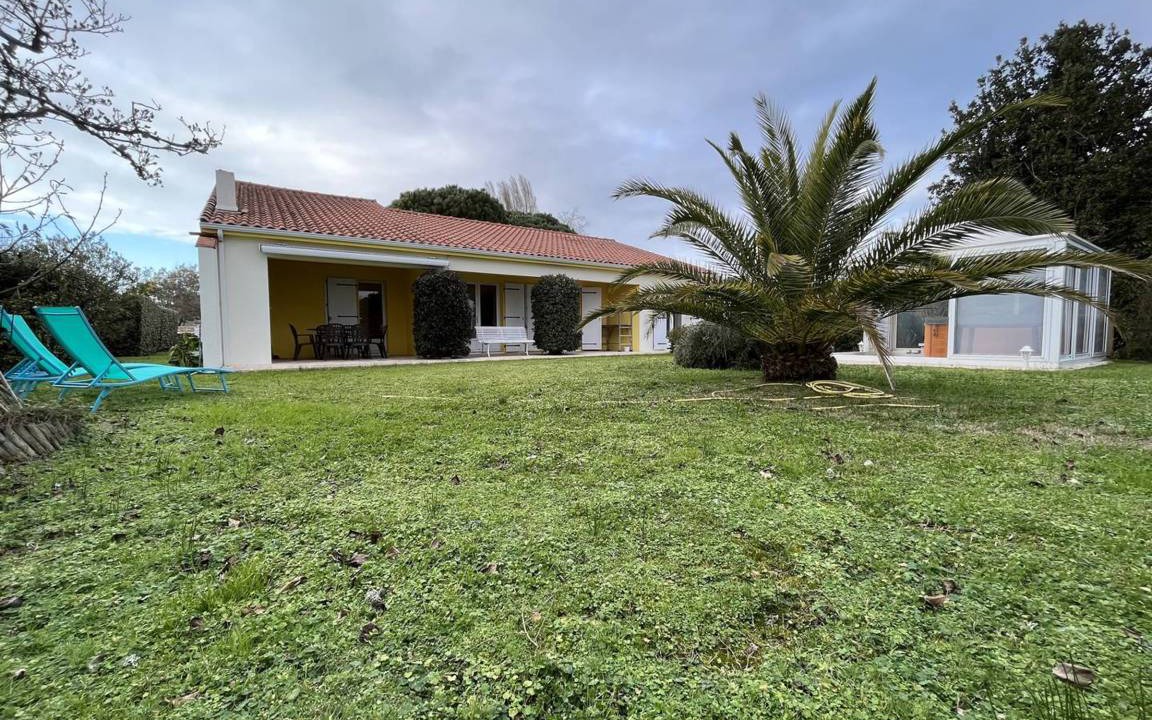 Photo of Buildings in Le Grand-Village-Plage