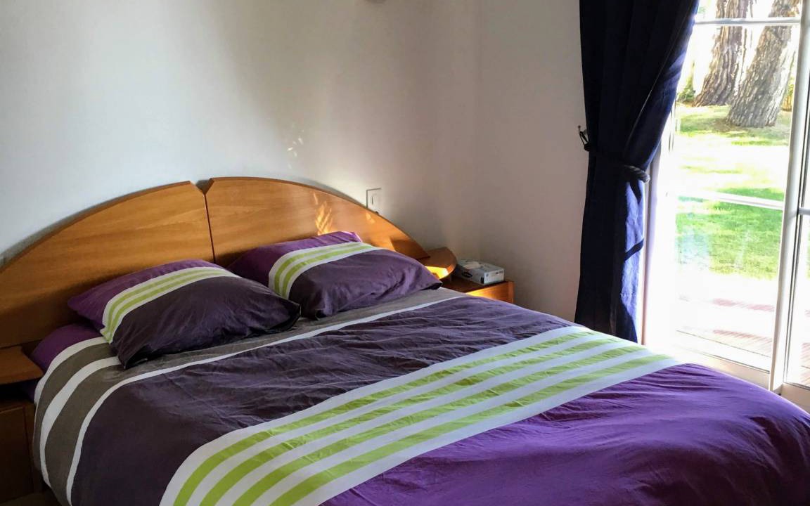 Photo of Bedroom in Boyardville