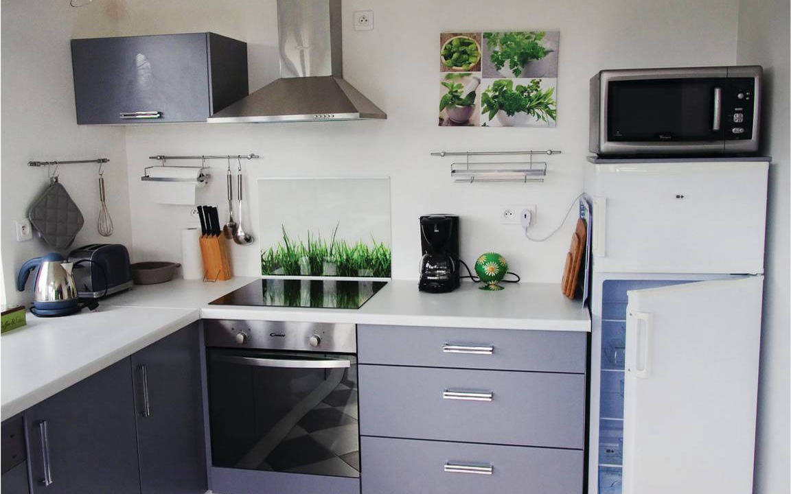 Photo of Kitchen in Saint-Fort-sur-Gironde