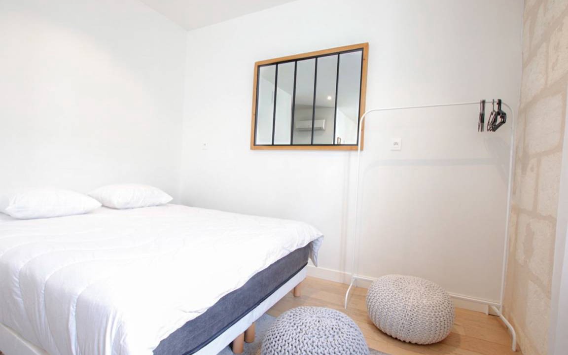 Photo of Bedroom in Chartrons