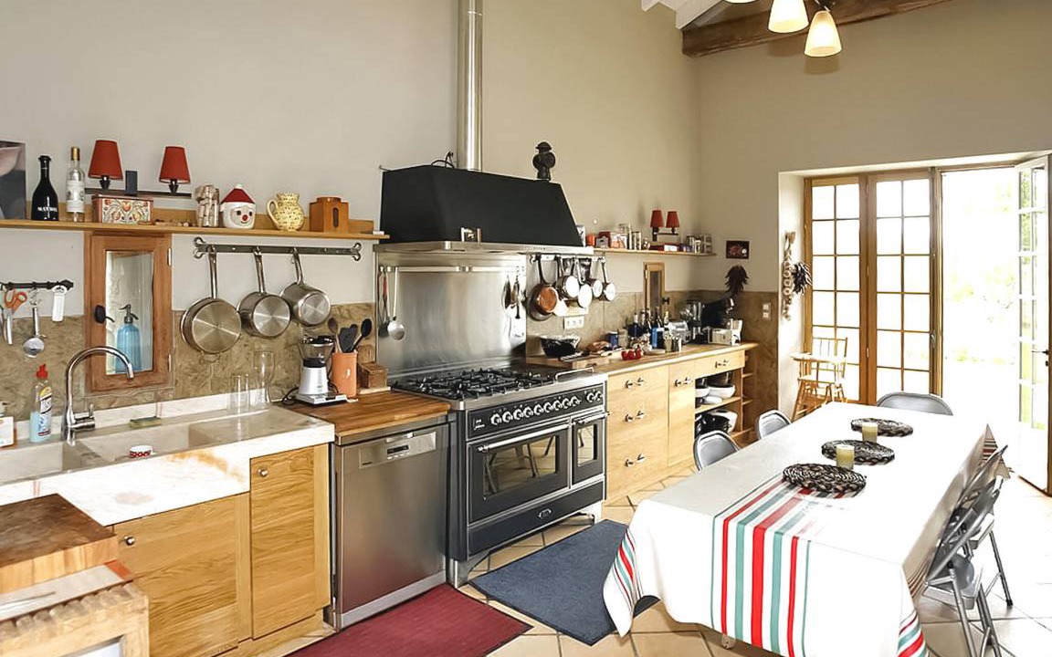 Photo of Kitchen in Saint-Laurent-de-Gosse