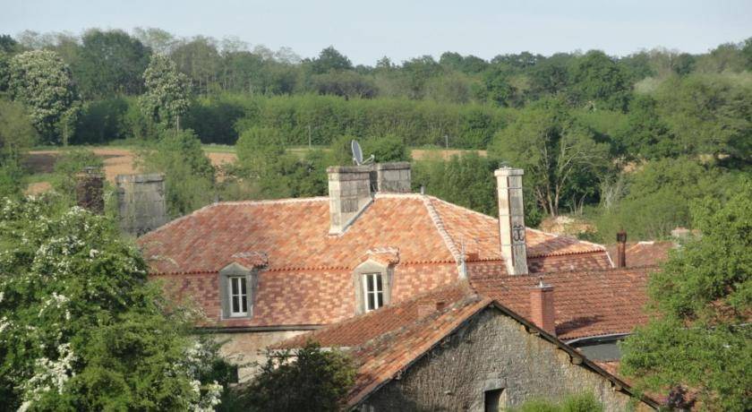 Photo of Others in Champagne-Mouton