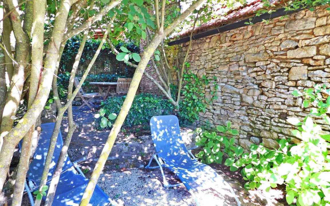 Photo of Others in Castels et Bezenac