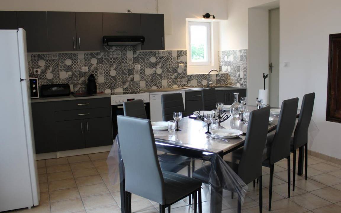 Photo of Kitchen in Oradour-Fanais