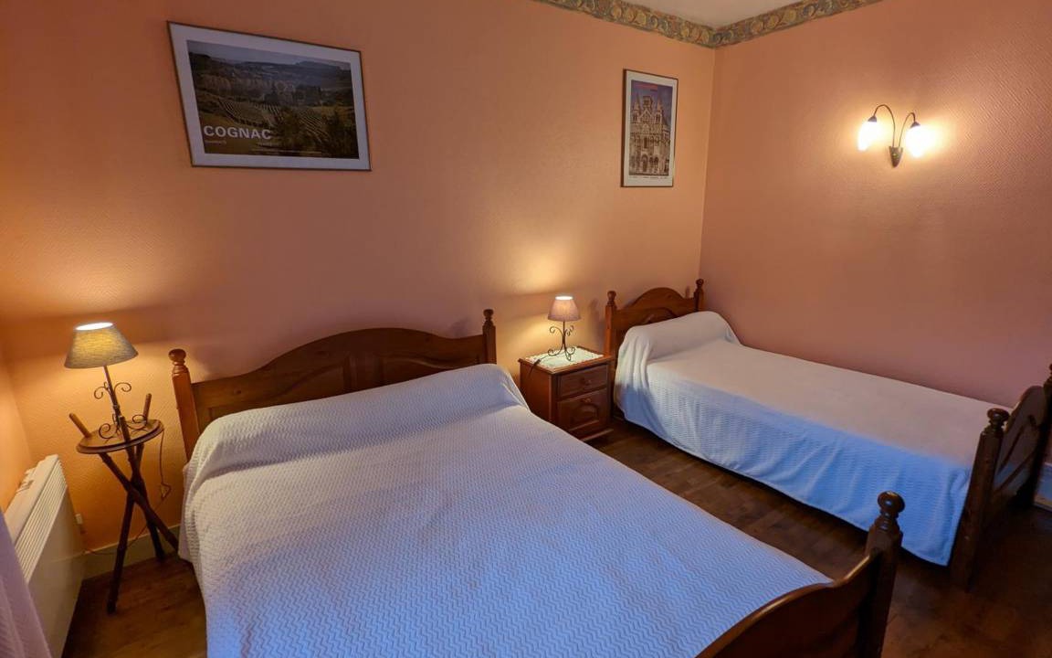 Photo of Bedroom in Vouthon