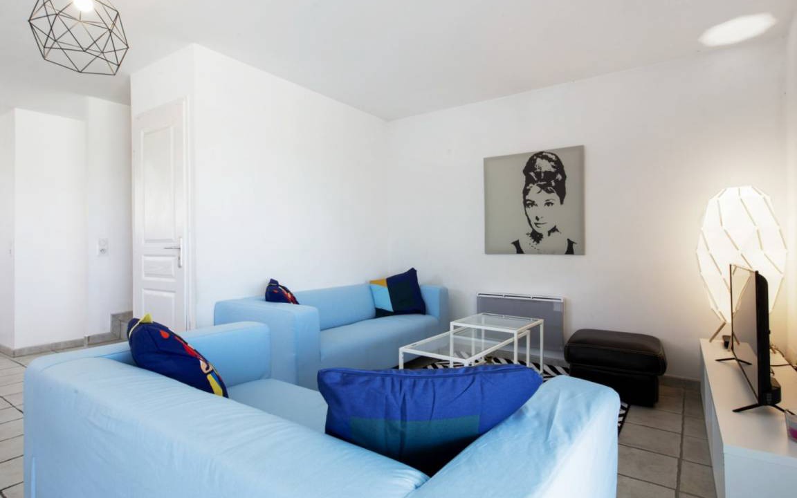 Photo of Livingroom in Bayonne