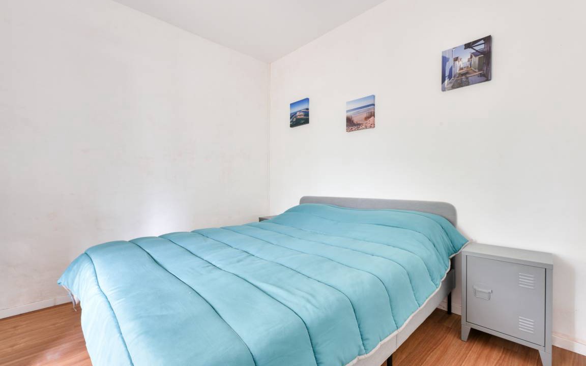 Photo of Bedroom in Lanton