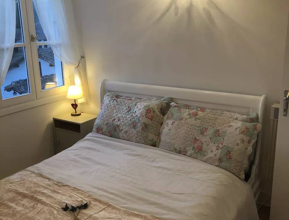Photo of Bedroom in Oradour-Fanais