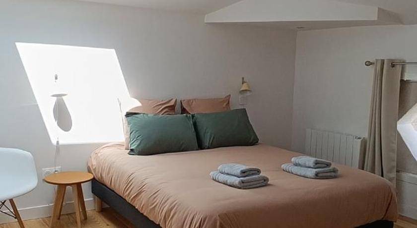 Photo of Bedroom in Saint-Pierre-d'Aurillac