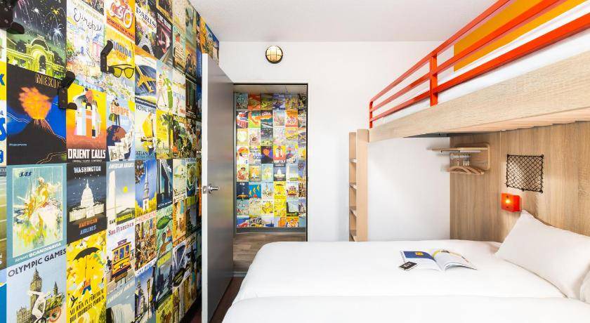 Photo of Bedroom in Lormont