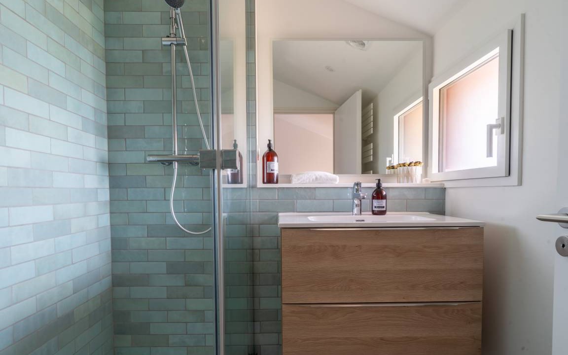 Photo of Bathroom in Gujan-Mestras