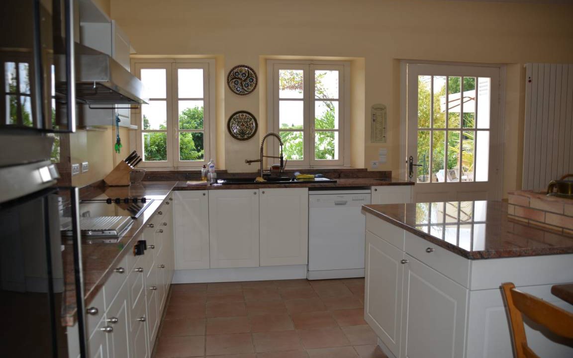 Photo of Kitchen in Saint-Ciers-de-Canesse