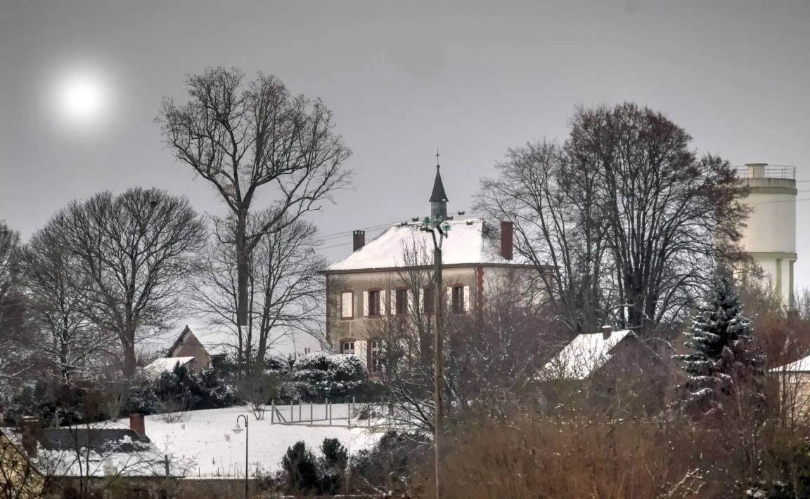 Photo of Buildings in Troche