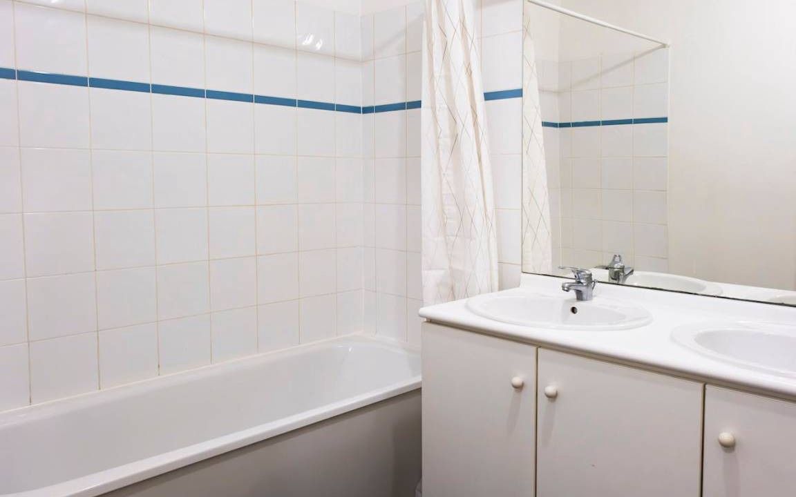 Photo of Bathroom in Nansouty-Saint-Genes