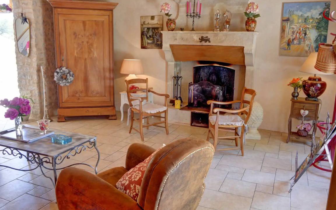 Photo of Livingroom in Coulonges-sur-l'Autize