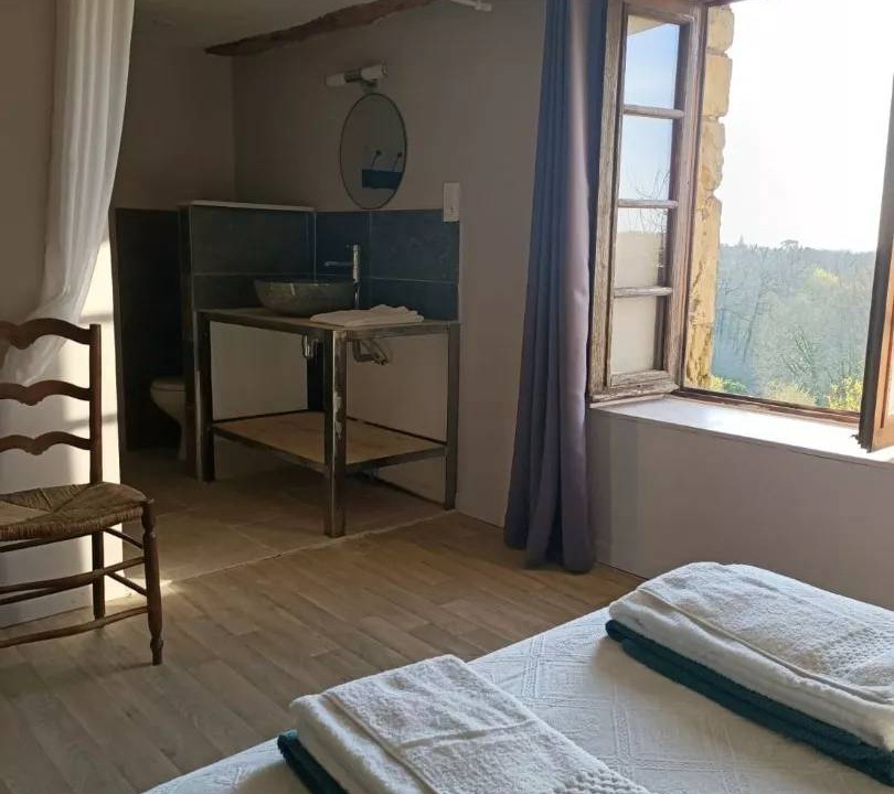 Photo of Bedroom in Saint-Amand-de-Coly