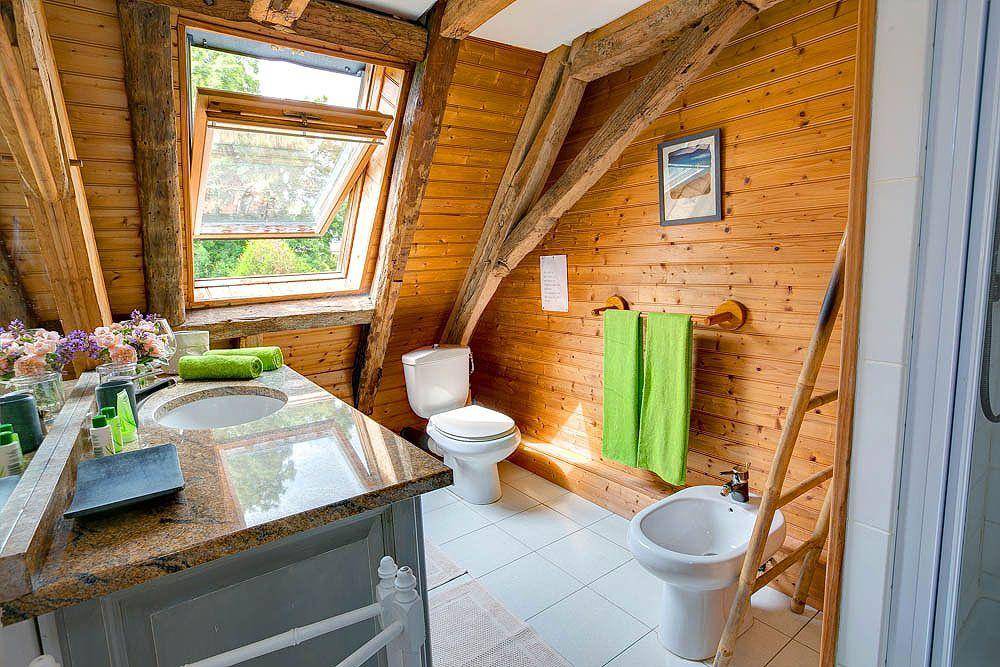 Photo of Bathroom in Castillonnes