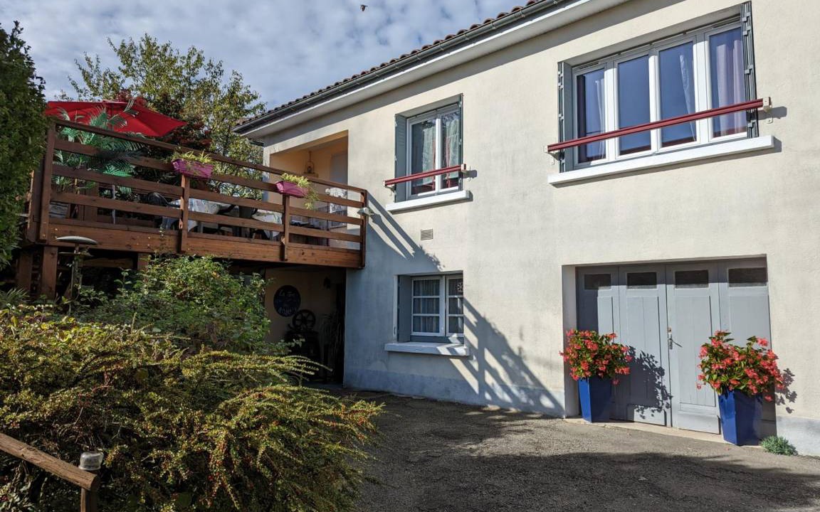 Photo of Buildings in Barbezieux-Saint-Hilaire