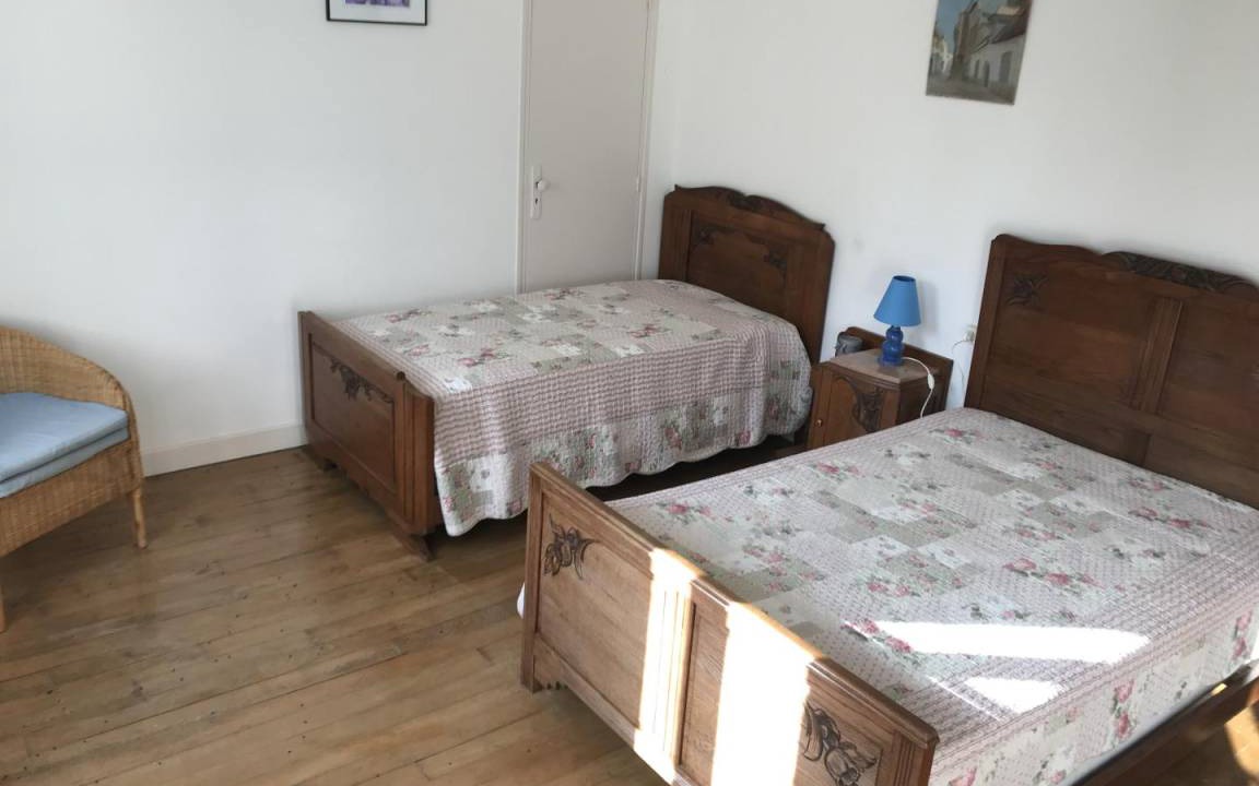 Photo of Bedroom in Benayes