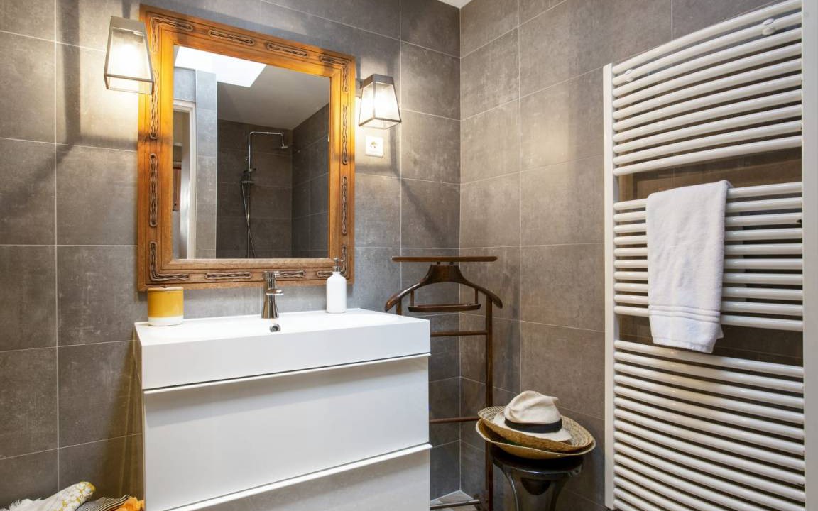 Photo of Bathroom in Le Bouscat