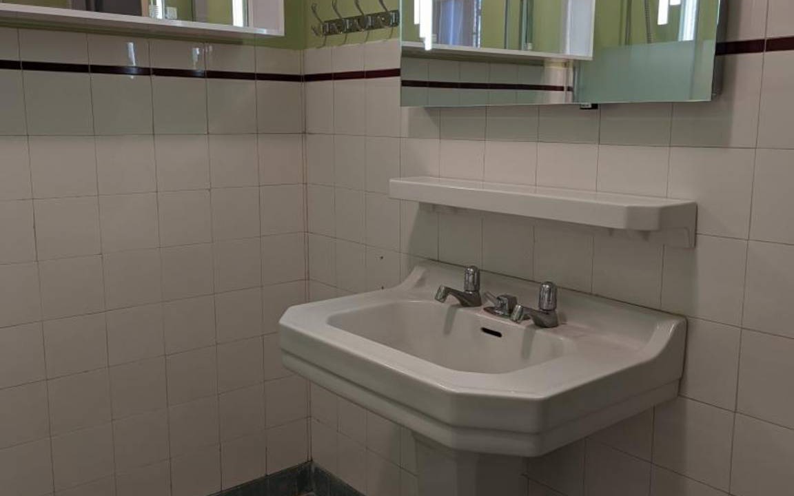 Photo of Bathroom in Blanzaguet-Saint-Cybard