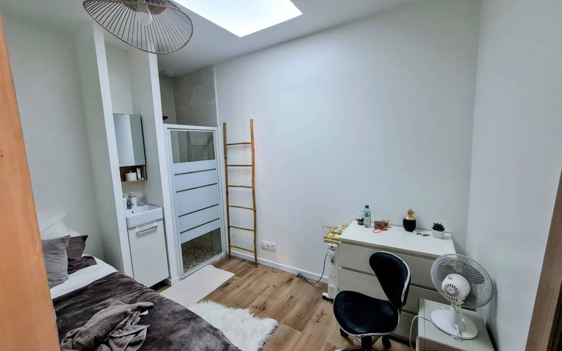 Photo of Bedroom in Begles