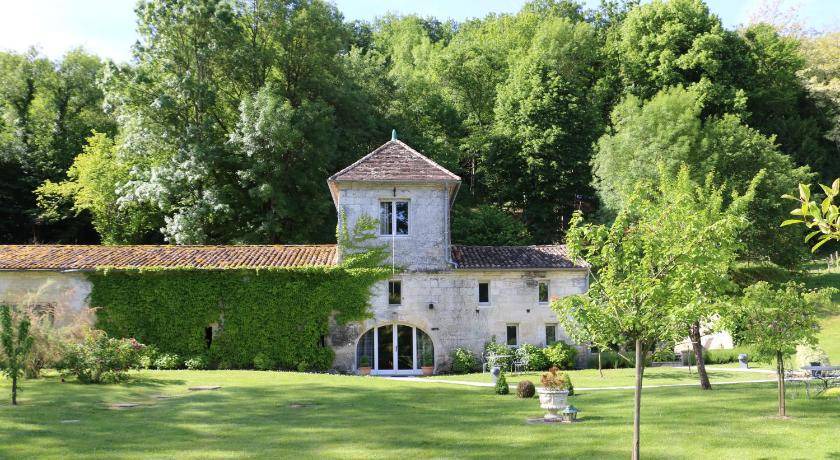 Photo of Others in Saint-Jean-de-Blaignac
