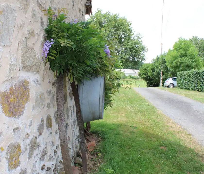 Photo of Others in Ladignac le Long
