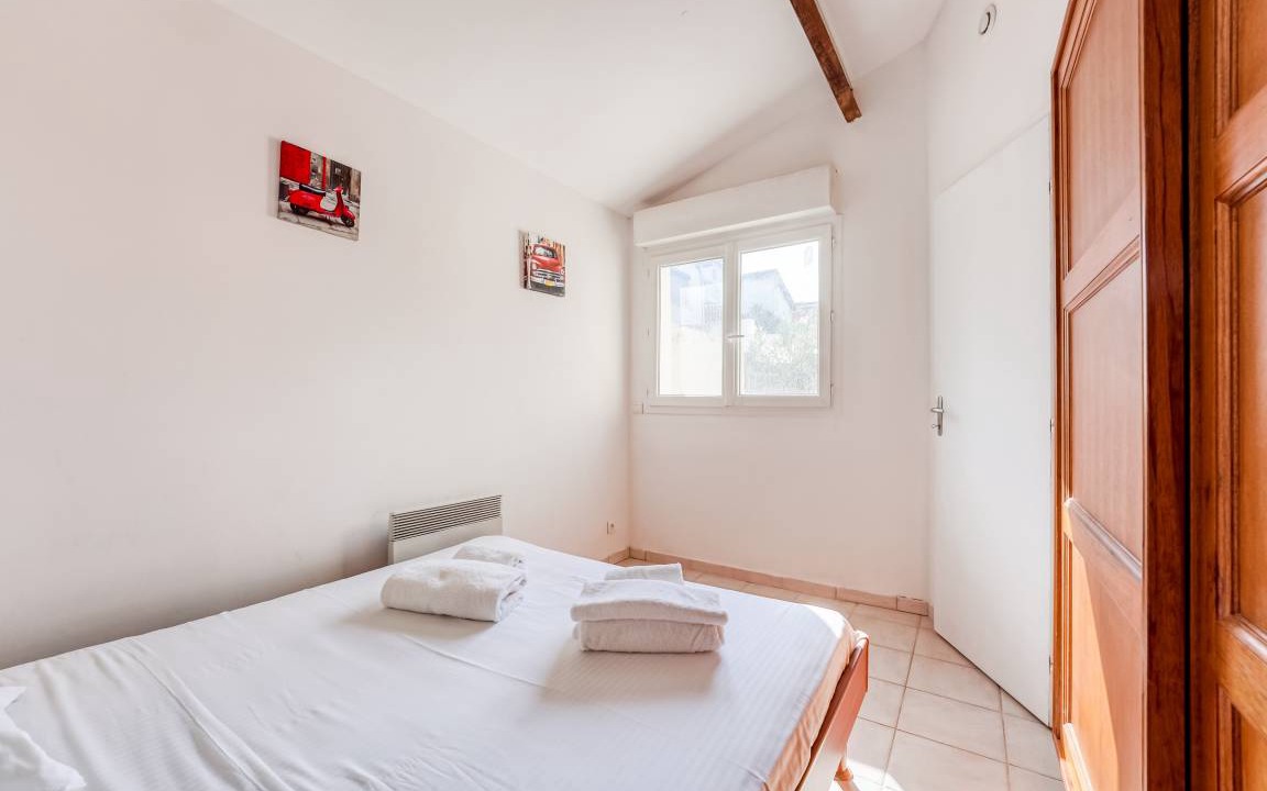Photo of Bedroom in Montredon