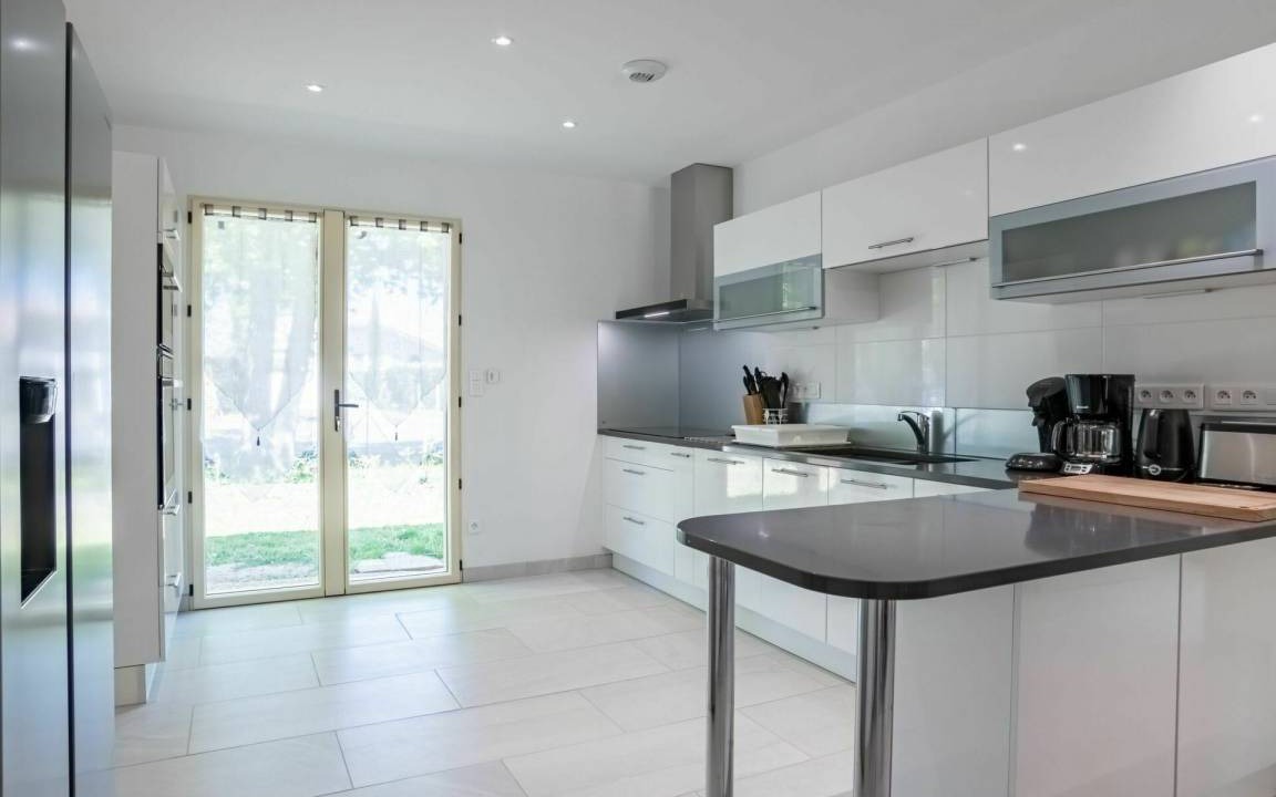 Photo of Kitchen in Saint-Paul-en-Born