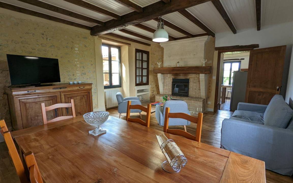 Photo of Livingroom in Val-des-Vignes
