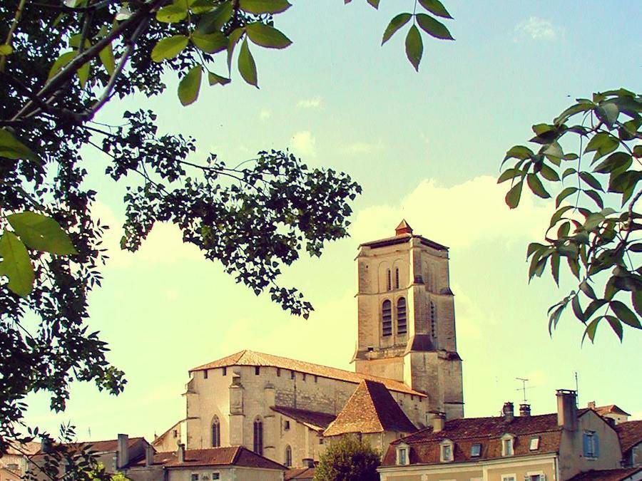 Photo of Buildings in Saint-Astier