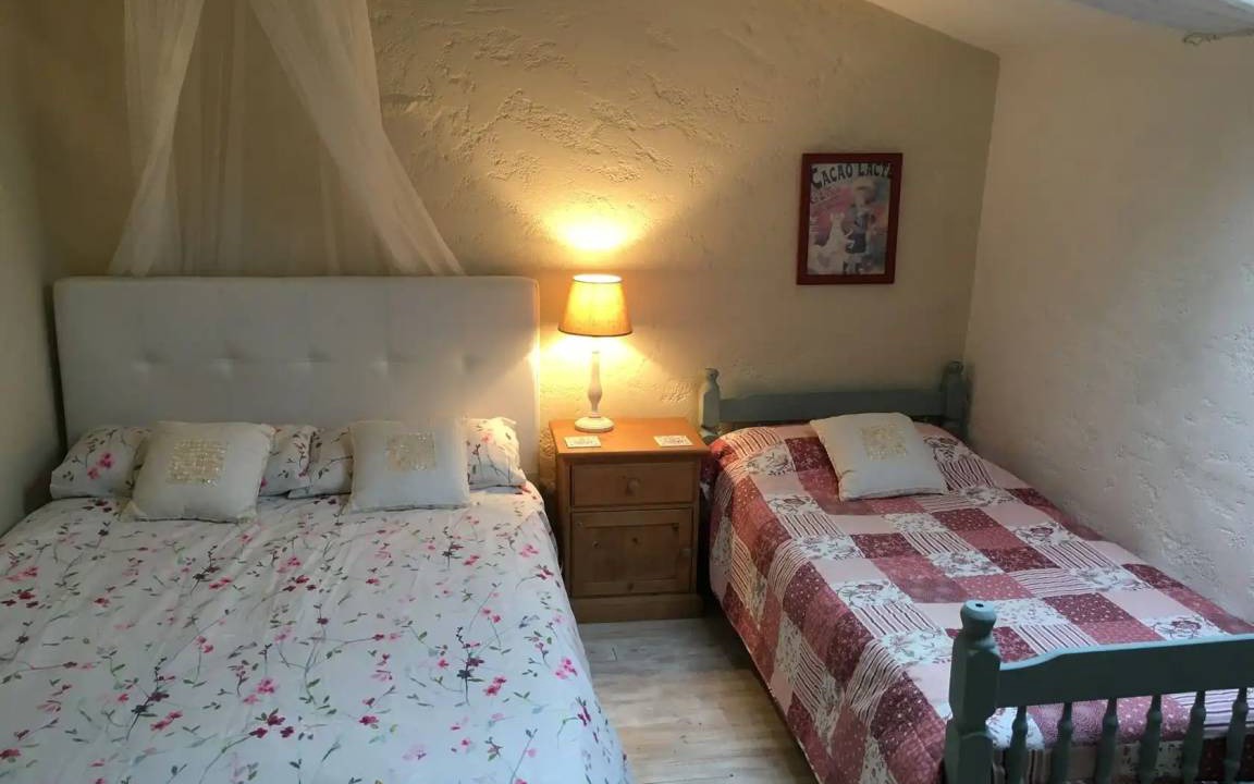 Photo of Bedroom in Saint-Pierre-de-Juillers