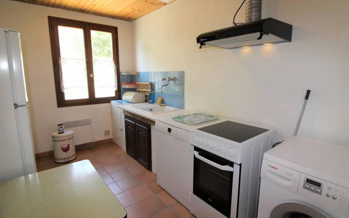 Photo of Kitchen in Domino