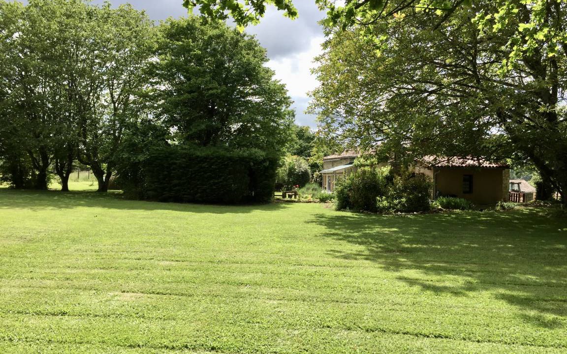 Photo of Outdoor in Chatain