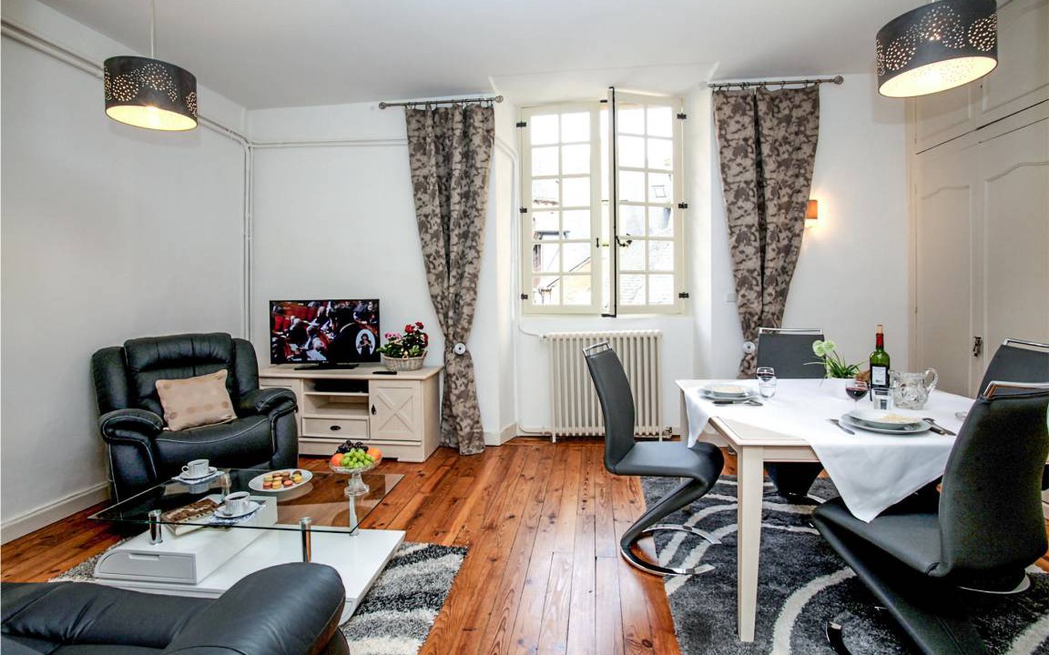 Photo of Livingroom in Sarlat-la-Caneda Historic Center