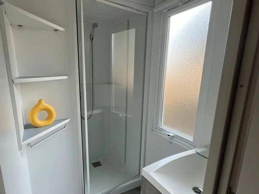 Photo of Bathroom in Le Bois-Plage-en-Re