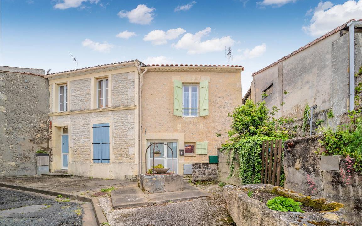 Photo of Others in Mortagne-sur-Gironde