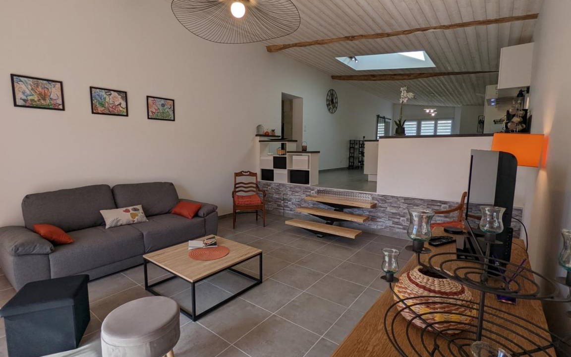 Photo of Livingroom in Montboyer