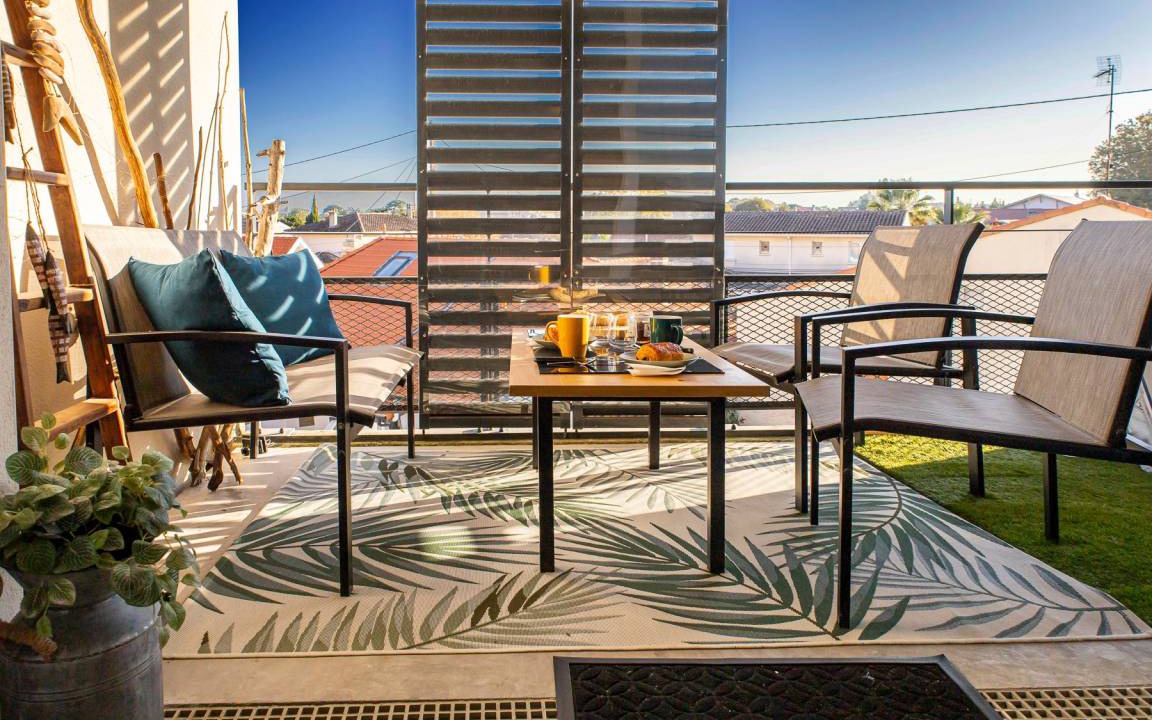 Photo of Patio Balcony in La Teste-de-Buch