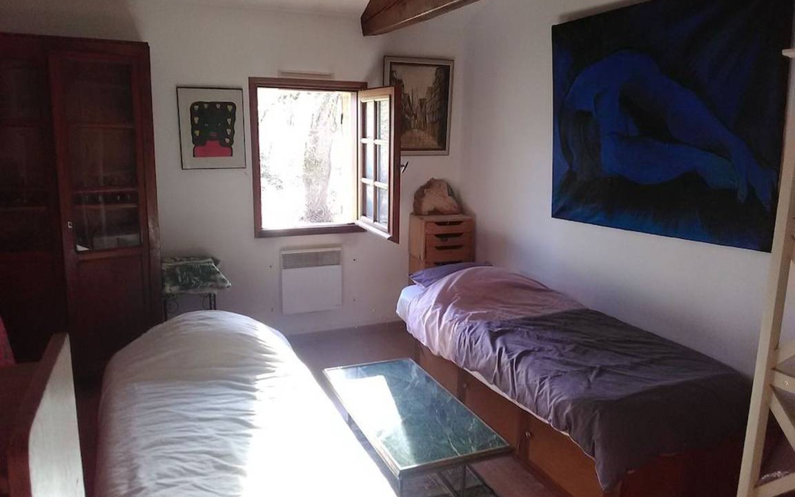 Photo of Bedroom in Callen