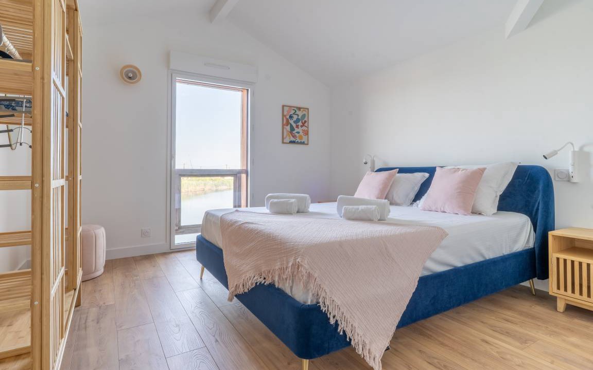 Photo of Bedroom in Gujan-Mestras