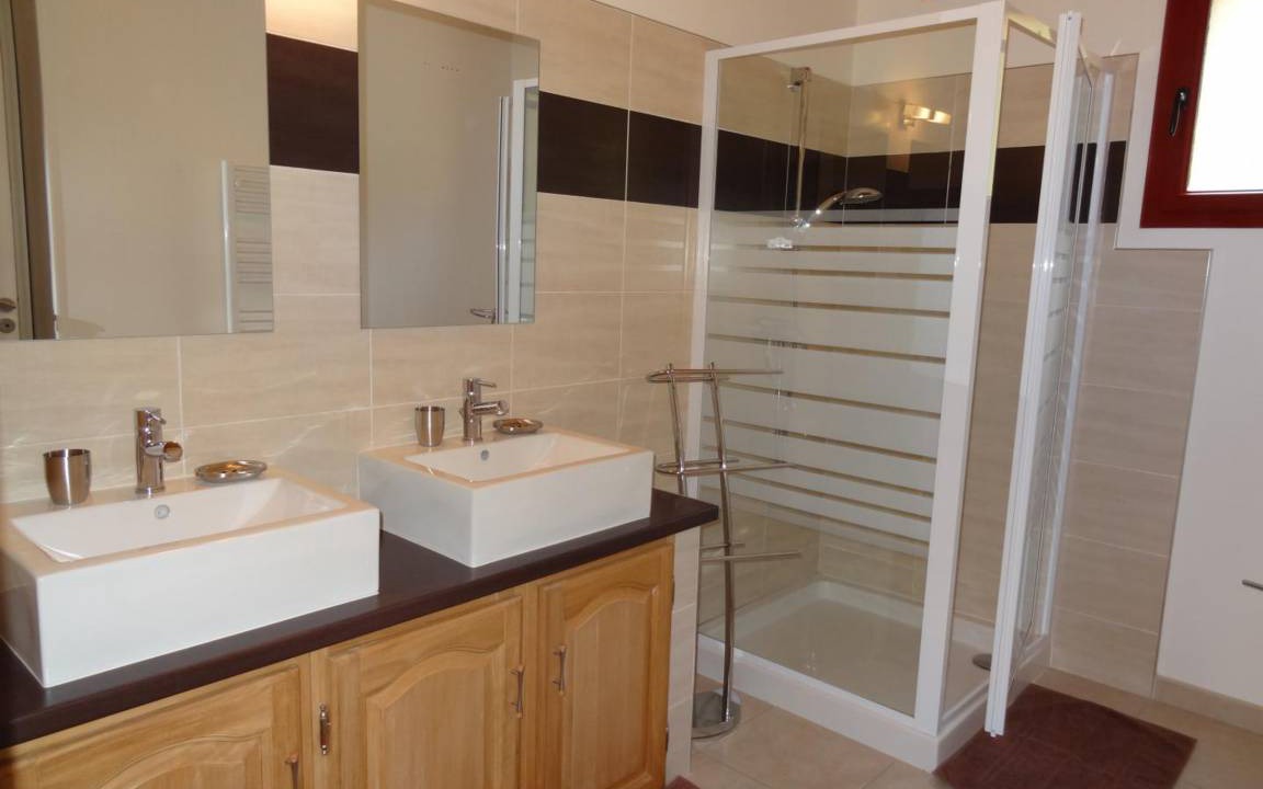 Photo of Bathroom in Domme