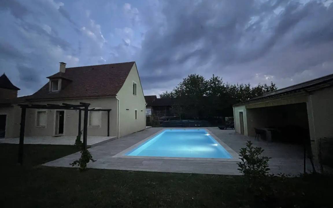 Photo of Others in Saint-Julien-de-Lampon