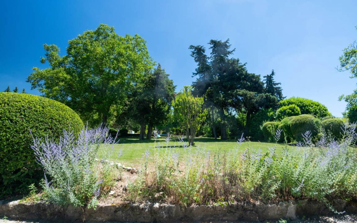 Photo of Outdoor in Malaucene