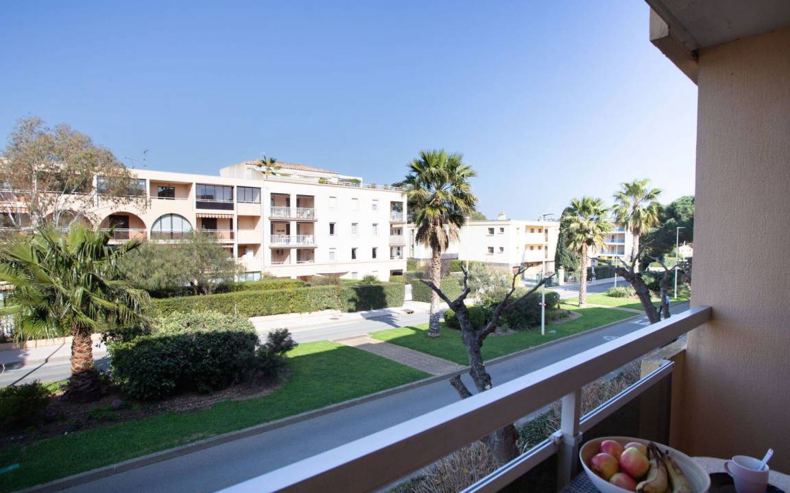 Photo of Patio Balcony in La Faviere