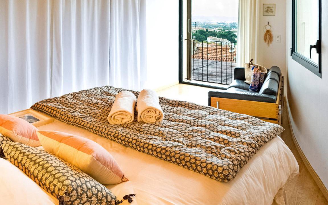 Photo of Bedroom in Hyeres City Centre