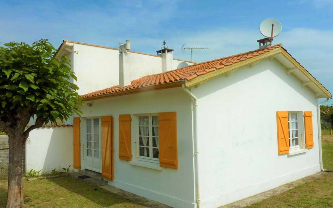 Photo of Buildings in Saint-Trojan-les-Bains